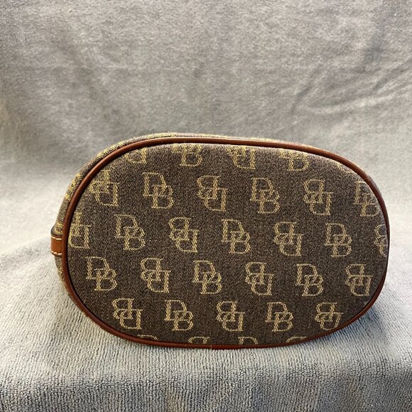 Vintage Dooney & Bourke Hobo Bucket Bag - Picture 5 of 6